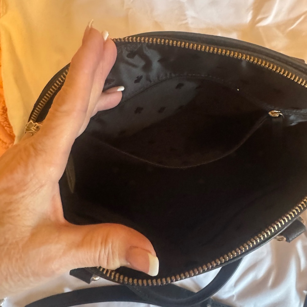 NWT kate spade Black & Blush Floral Dome Satchel - Picture 3 of 10